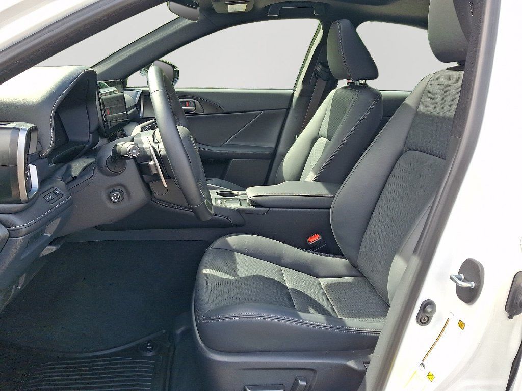 Used 2026 Lexus IS 350 F Sport AWD/4WD image 14