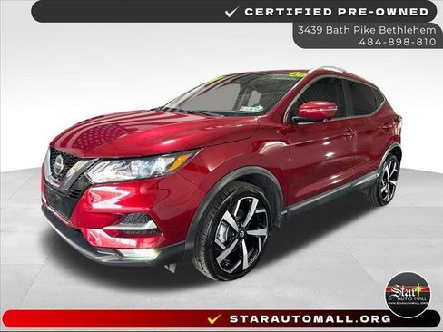 Used 2020 Nissan Rogue Sport SL image 1