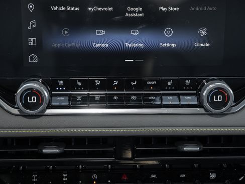 New 2026 Chevrolet Colorado ZR2 w/ Off-Road Front Bumper Package image 33