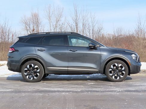 Certified 2023 Kia Sportage X-Line w/ X-Line Premium Package image 2