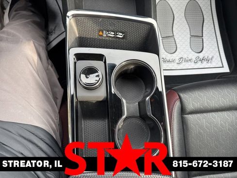 Used 2025 Chevrolet Equinox RS w/ Safety and Technology Package image 24