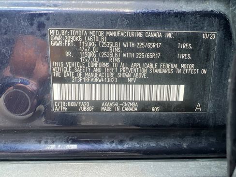 Used 2024 Toyota RAV4 XLE w/ Weather Package AWD/4WD image 33