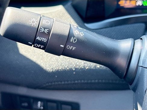 New 2026 Subaru Outback Limited AWD/4WD image 12