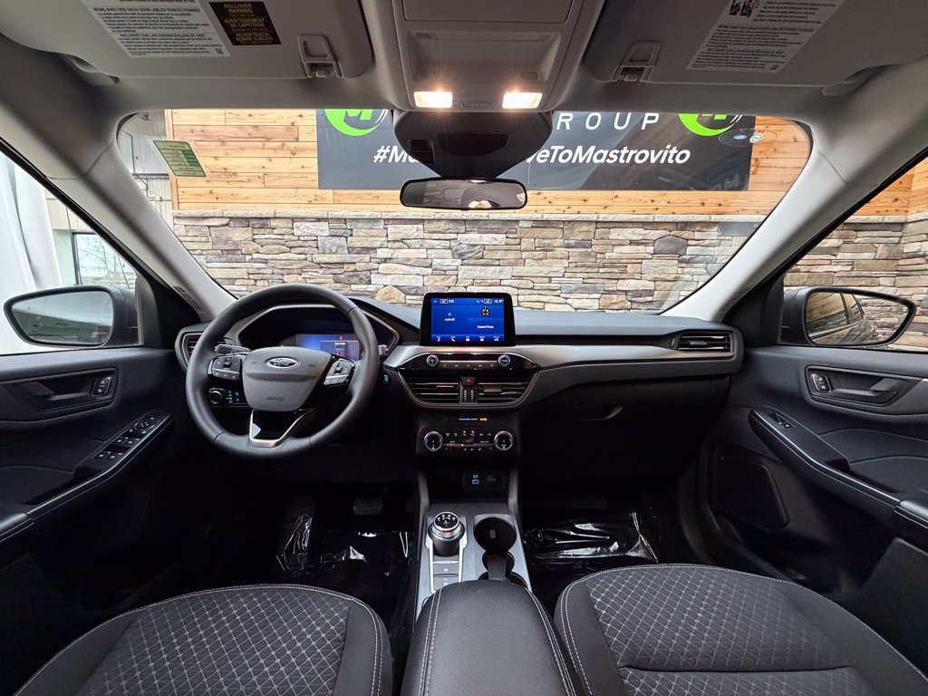 Used 2023 Ford Escape Active AWD/4WD image 16