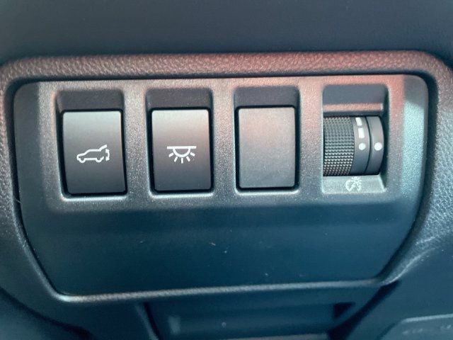 Used 2026 Subaru Ascent Touring AWD/4WD image 24