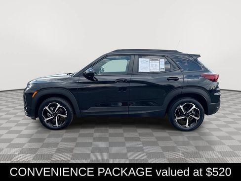 Certified 2023 Chevrolet TrailBlazer RS w/ Sun and Liftgate Package AWD/4WD image 8