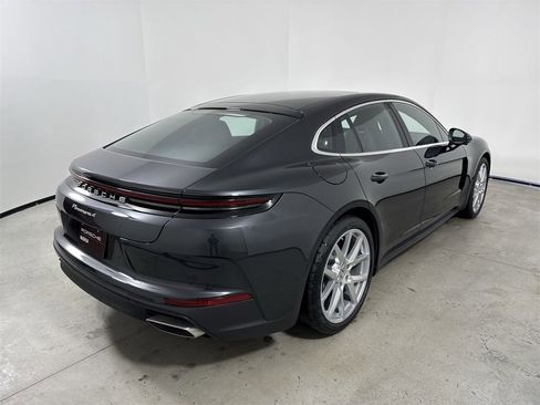 New 2026 Porsche Panamera image 7