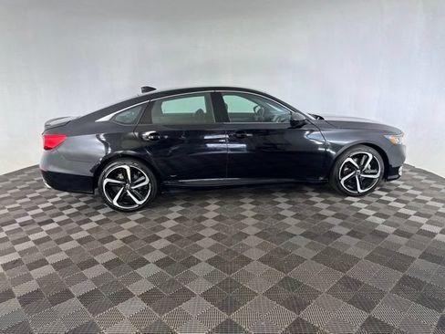 Used 2019 Honda Accord Sport image 6