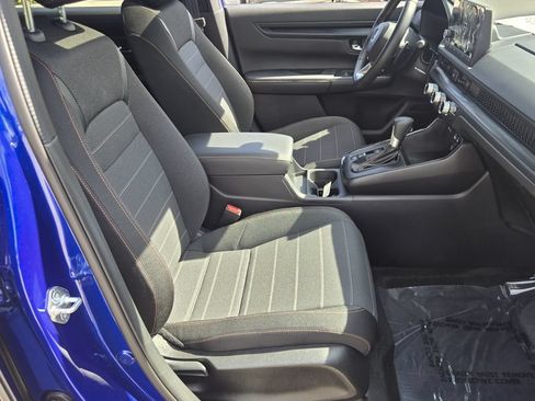 Used 2025 Honda CR-V Sport image 18
