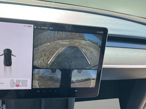 Used 2021 Tesla Model Y Long Range image 20