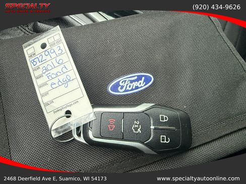 Used 2016 Ford Edge SE image 40