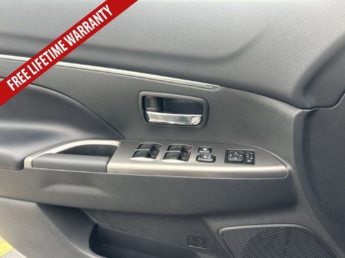 Used 2024 Mitsubishi Outlander Sport AWD image 19