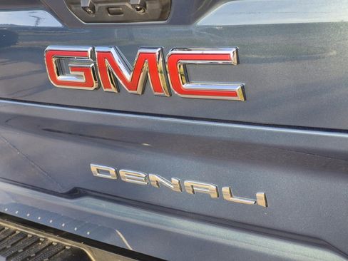 Certified 2024 GMC Sierra 2500 Denali w/ Denali Reserve Package image 8
