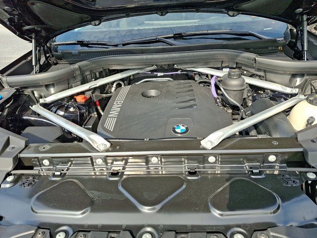 Used 2024 BMW X6 xDrive40i AWD/4WD image 33