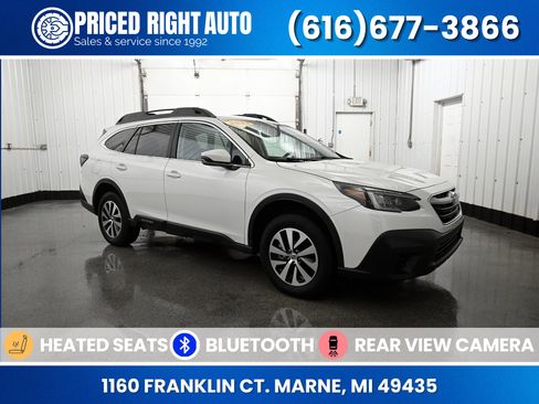 Used 2022 Subaru Outback Premium image 1