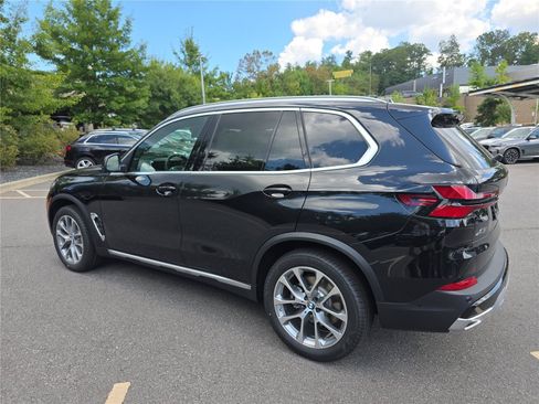 New 2026 BMW X5 xDrive40i w/ Climate Comfort Package AWD/4WD image 5