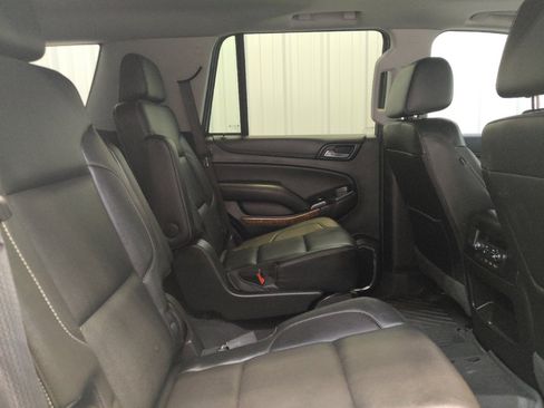 Used 2019 Chevrolet Tahoe Premier AWD/4WD image 19