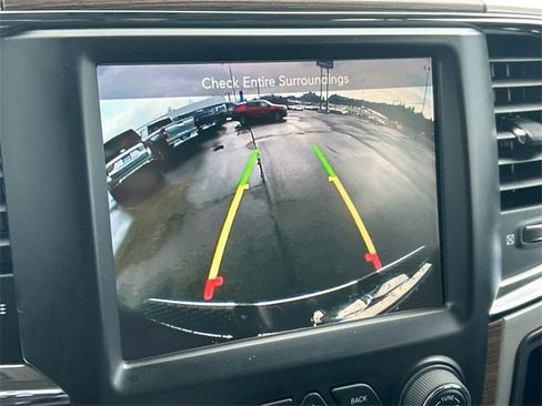 Used 2017 RAM 1500 Laramie w/ Convenience Group image 15