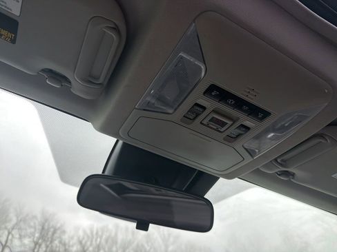 Used 2019 Toyota RAV4 XLE image 14