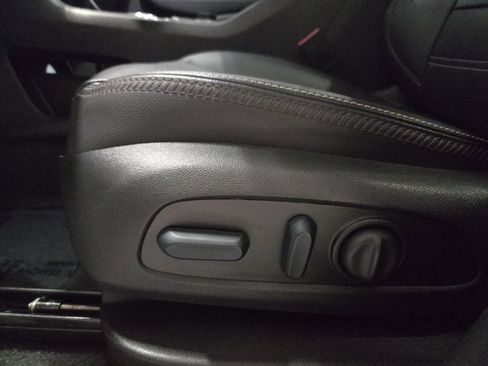 Used 2023 GMC Terrain Denali w/ Denali Premium Package image 29