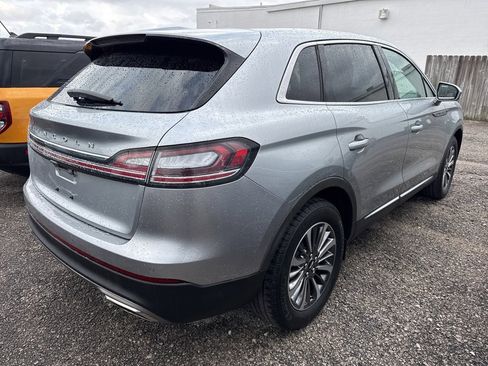 Certified 2022 Lincoln Nautilus FWD w/ Premium Package image 7