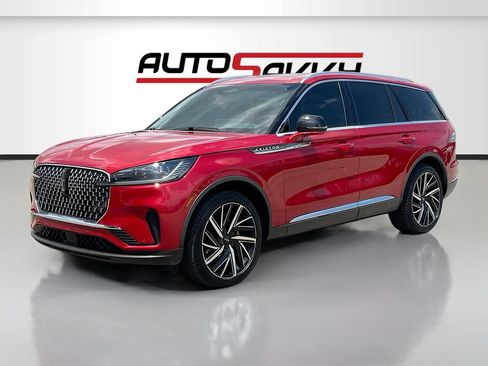 Used 2025 Lincoln Aviator Reserve w/ Equipment Group 201A AWD/4WD image 3