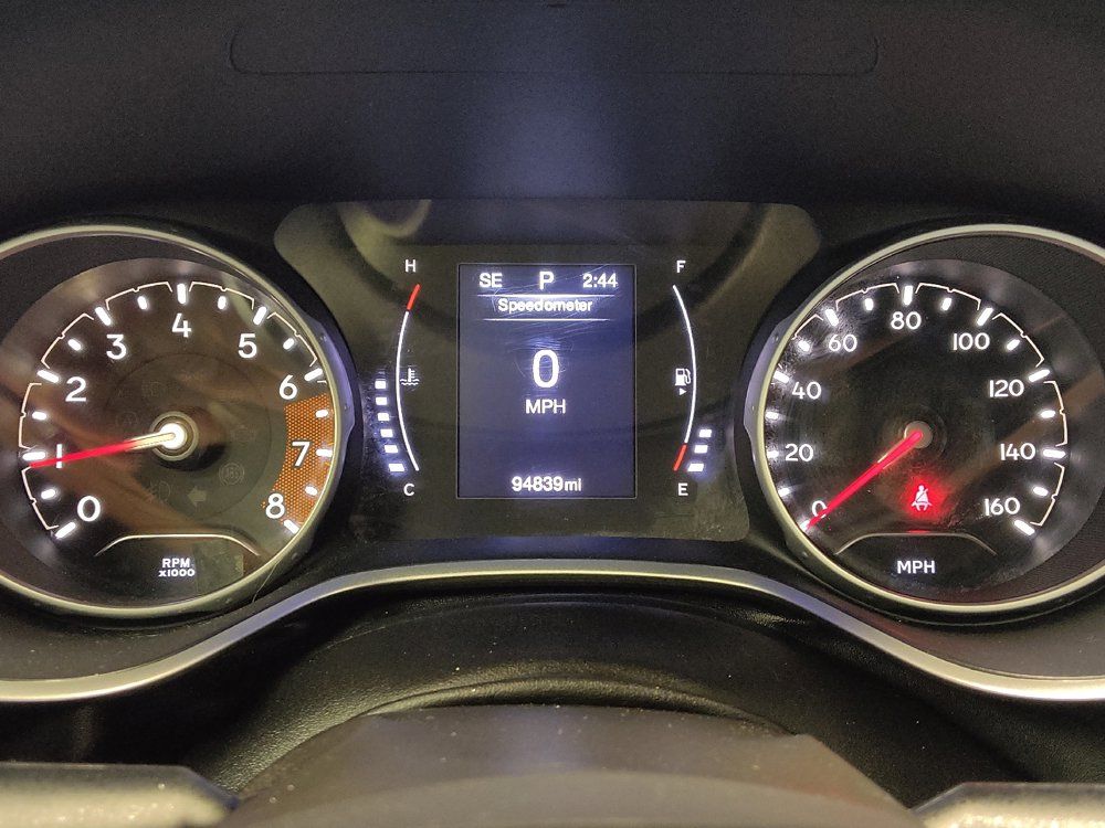 Used 2019 Jeep Compass Latitude FWD image 23