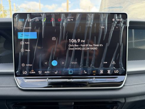 New 2026 Volkswagen Tiguan SE image 17