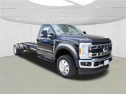 New 2025 Ford F550 2WD Regular Cab Super Duty w/ XLT Value Package