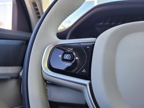 New 2026 Volvo XC90 T8 Ultra w/ Protection Package Premier image 15