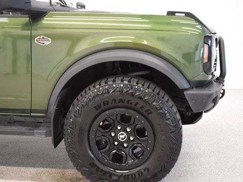 Used 2023 Ford Bronco Wildtrak AWD/4WD image 13