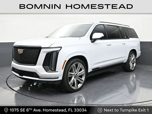 Certified 2026 Cadillac Escalade ESV Platinum Sport AWD/4WD image 1