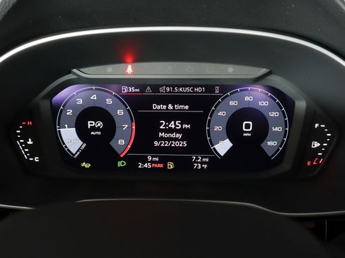 New 2025 Audi Q3 2.0T Premium image 19