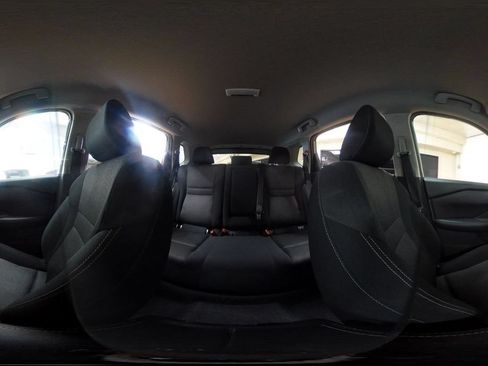 Used 2025 Nissan Rogue SV FWD image 44