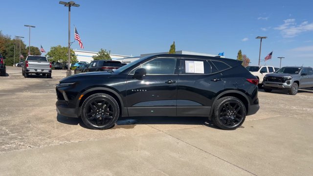 Used 2023 Chevrolet Blazer LT FWD image 5
