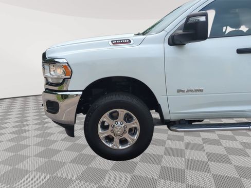 Used 2023 RAM 2500 Big Horn w/ Level 1 Equipment Group AWD/4WD image 15