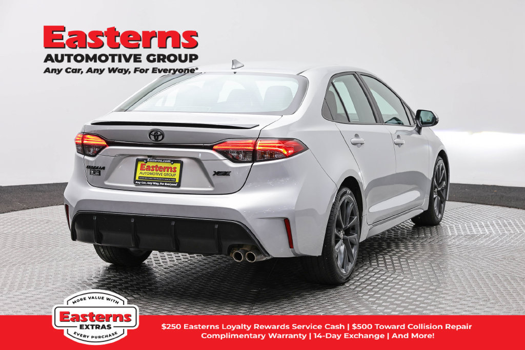 Used 2023 Toyota Corolla XSE FWD image 6