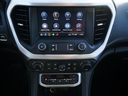 Used 2023 GMC Acadia SLE image 18