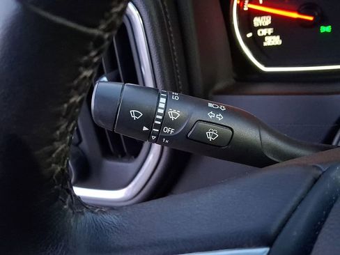 Used 2022 Chevrolet Silverado 1500 LT image 24