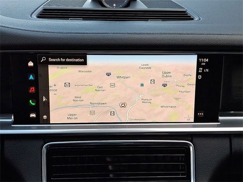 Used 2023 Porsche Panamera 4 Platinum Edition image 22