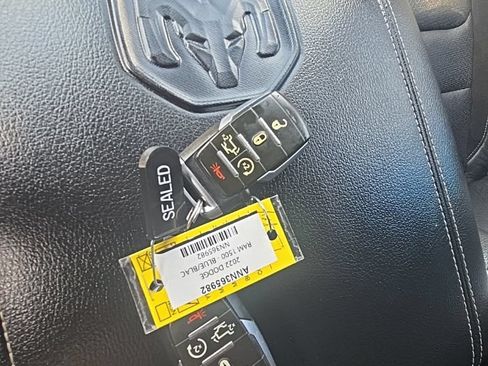 Used 2022 RAM 1500 Laramie w/ Sport Appearance Package AWD/4WD image 34
