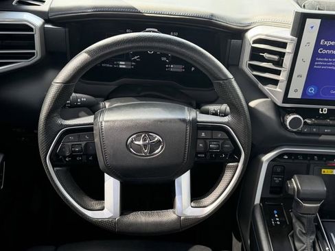 Used 2023 Toyota Tundra Platinum AWD/4WD image 11
