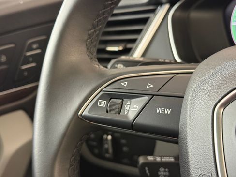 Certified 2024 Audi Q5 e Premium image 16