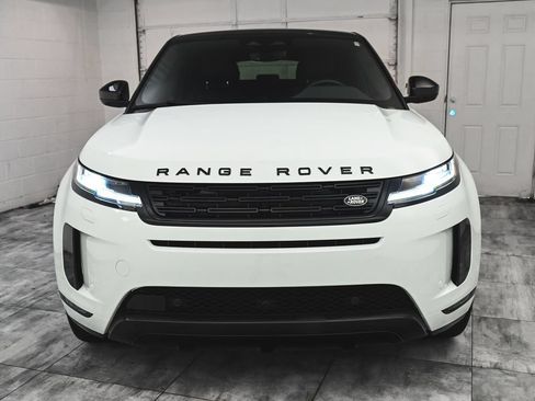 Used 2024 Land Rover Range Rover Evoque S AWD/4WD image 2