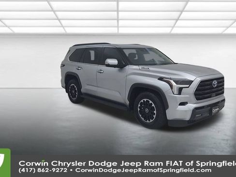 Used 2024 Toyota Sequoia SR5 image 3