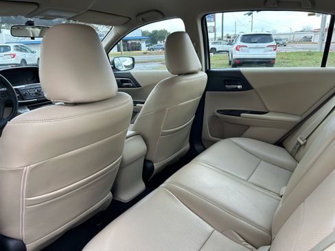 Used 2014 Honda Accord LX image 25