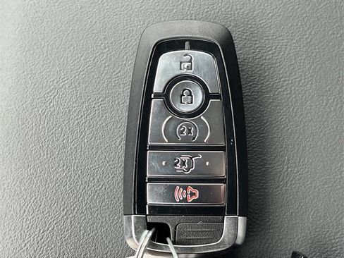 New 2026 Ford Explorer Active w/ Active Comfort Package image 24