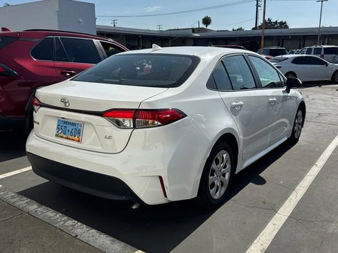 Certified 2024 Toyota Corolla LE FWD image 3