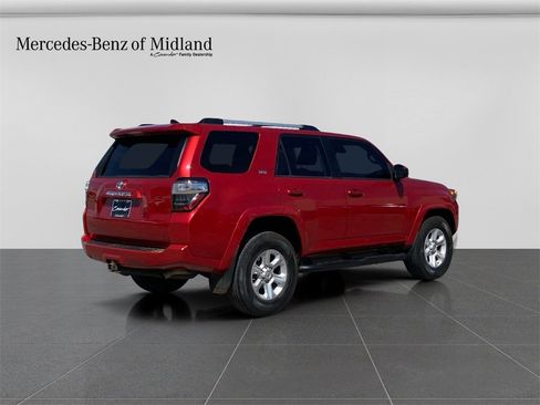 Used 2020 Toyota 4Runner SR5 image 7