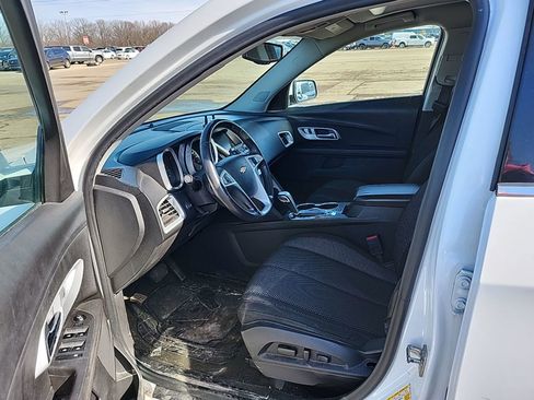 Used 2013 Chevrolet Equinox LT w/ Driver Convenience Package image 6
